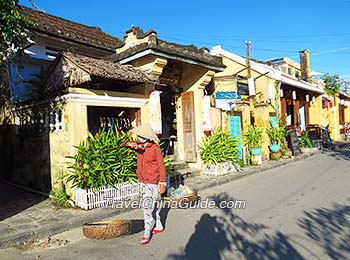 Street scene in Hoi An