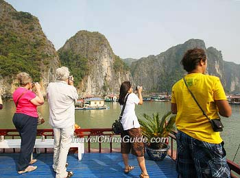 Cruise on Halong Bay