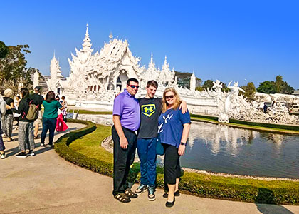 Wat Rong Khun, Chiang Rai