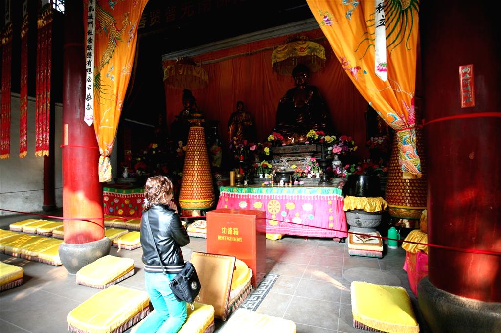 disciple in white horse temple