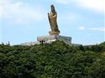 33m-tall Guanyin looks out from Putuoshan