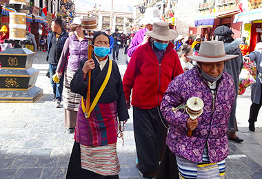 Tibetan people