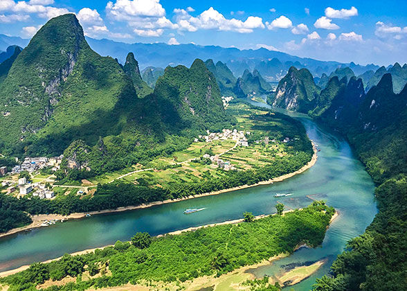 Two Weeks China Tour: Group Package to Beijing Xi'an Guilin Yangtze