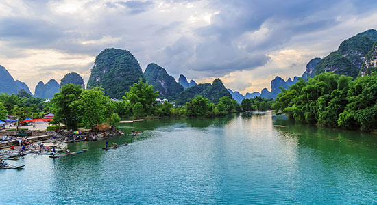 4 Star Li River Cruise Tickets Booking Online, Transfer to Dock