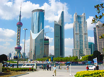 Square of Oriental Pearl Tower