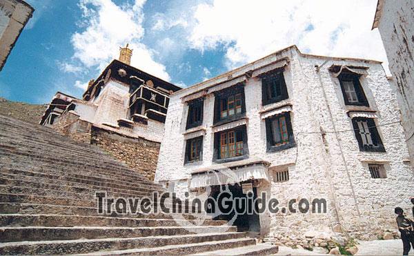A fine day in Tibet