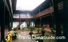 There are two parts, residential house and park in the Retreat and Reflection Garden (Tuisi Garden). Here is a courtyard, Tongli Town.