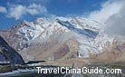 In ancient times, the Middle Route and South Route of Silk Road passed Pamir and then to West Asia, South Asia and Europe.
