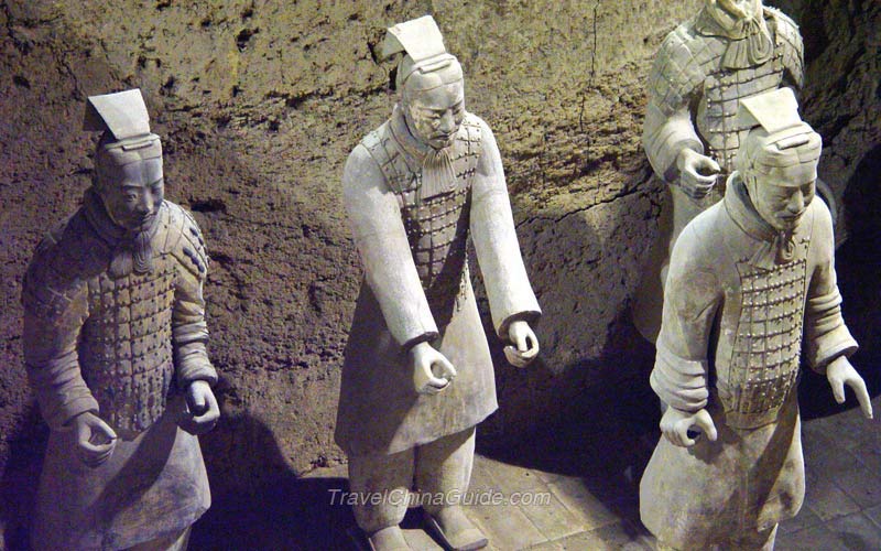 Terracotta warriors ready to fight