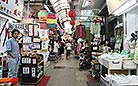 The visitors can find various kinds of street wholesale souvenirs in Hong Kong.