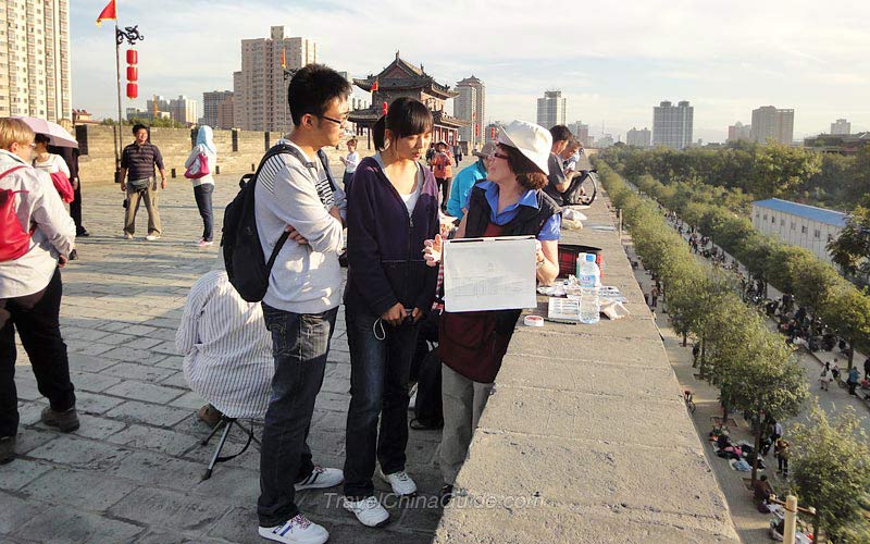 Sketching on Xi'an City Wall