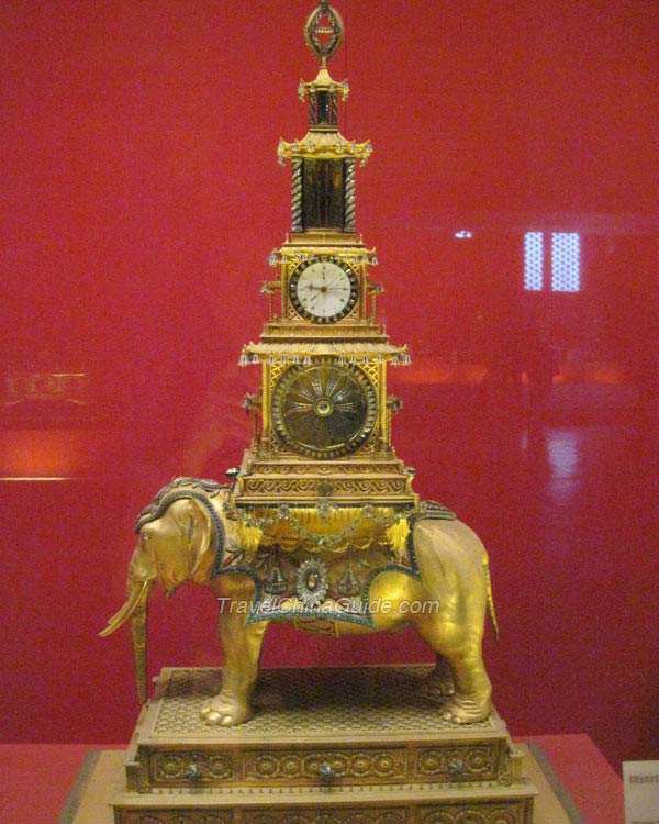 Forbidden City Pictures: Clock and Watch Gallery