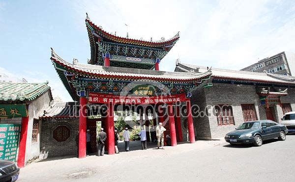 Xinjiang Urumqi Shaanxi Grand Mosque Pictures 