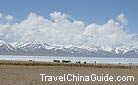 The crystal-clear blue Namtso Lake looks like a holy and beautiful fairy standing on earth quietly where five islets are scattered in and they are said to be the incarnations of five Buddhas.
