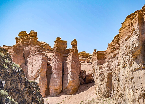 Charyn Canyon National Park
