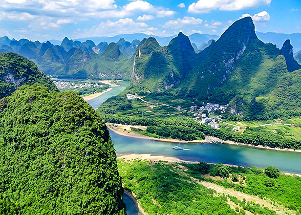 11 Days Beijing - Xi'an - Guilin - Yangshuo - Guilin - Shanghai