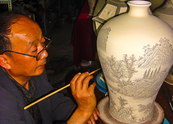 Porcelain-making in Jingdezhen