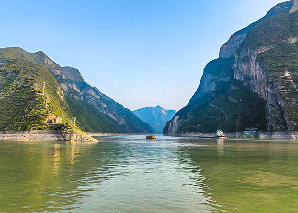 Enjoy the Scenery during the Cruise