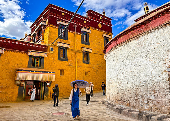 Songzanlin Monastery