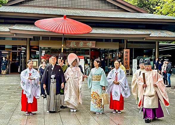 Traditional Wedding at Meiji Jingu Shrine