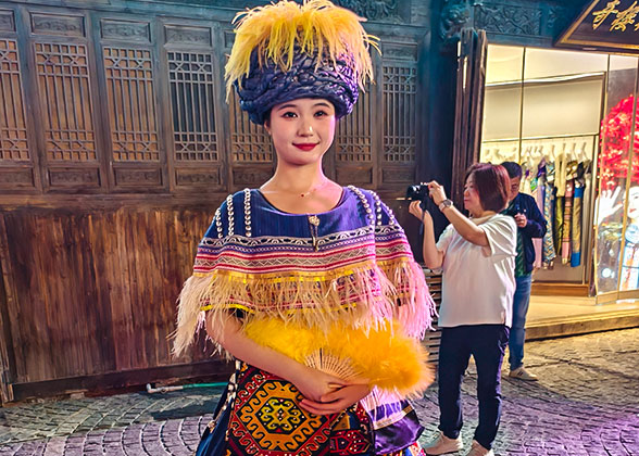 Tujia Girl