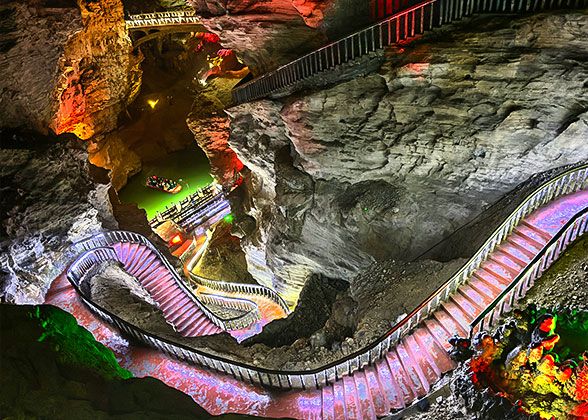 Yellow Dragon Cave, Zhangjiajie
