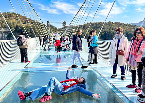 1 Day to Zhangjiajie Grand Canyon, Glass Bridge, and Tianmen Mountain