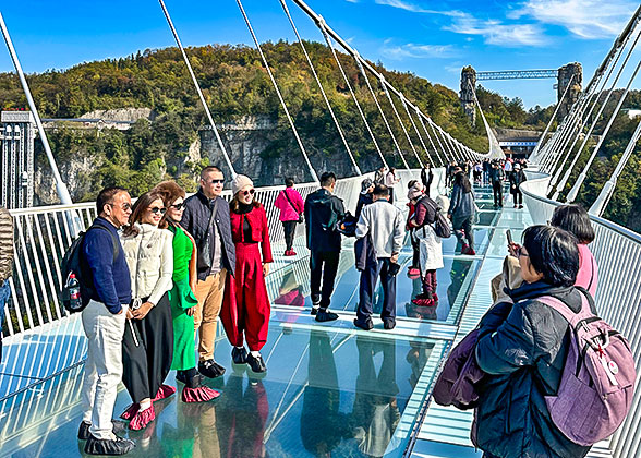 1 Day to Zhangjiajie Grand Canyon, Glass Bridge, and Tianmen Mountain