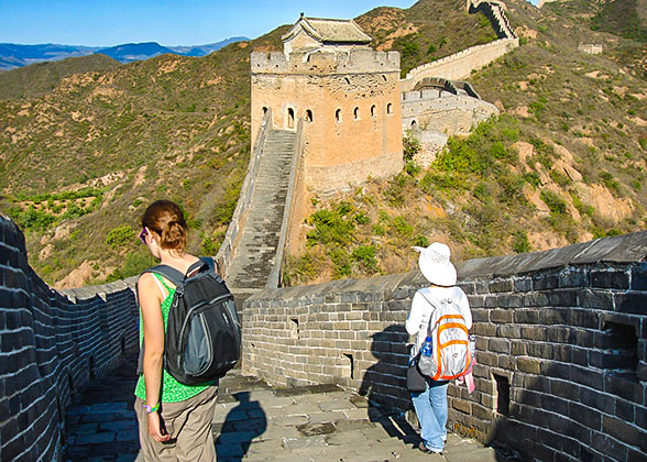 One Day Jinshanling Great Wall Tour with Round-trip Transfer & Entry Ticket