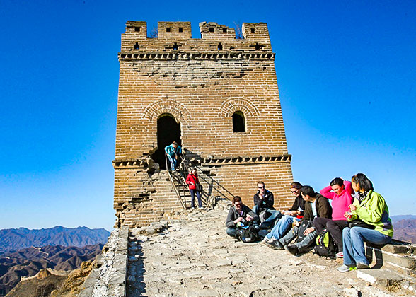 One Day Jinshanling Great Wall Tour with Round-trip Transfer & Entry Ticket