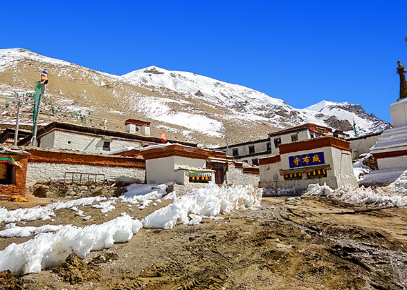 Rongbuk Monastery