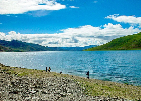 Yamdrok Yumco Lake, Gyantse