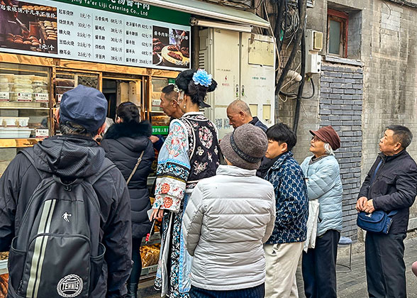 A Particularly Popular Food Stall