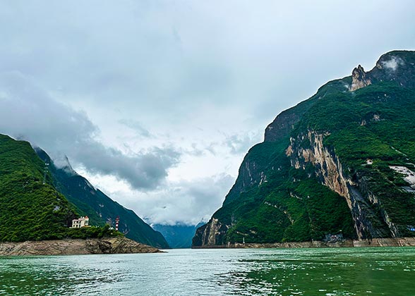 Goddess Peak, Wu Gorge