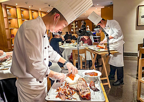 Taste the Roast Duck in Beijing