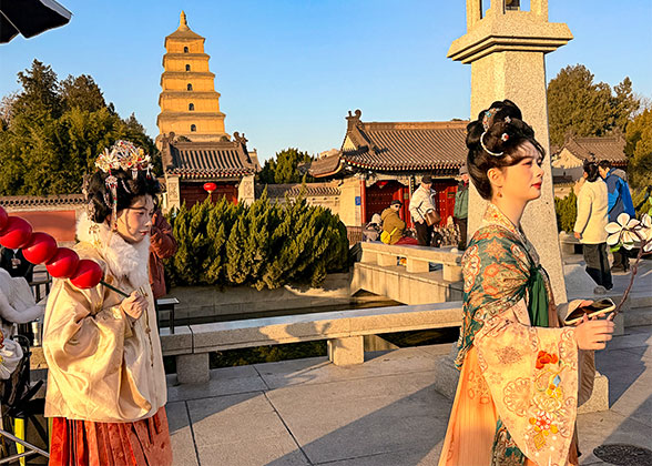 Giant Wild Goose Pagoda, Xi'an
