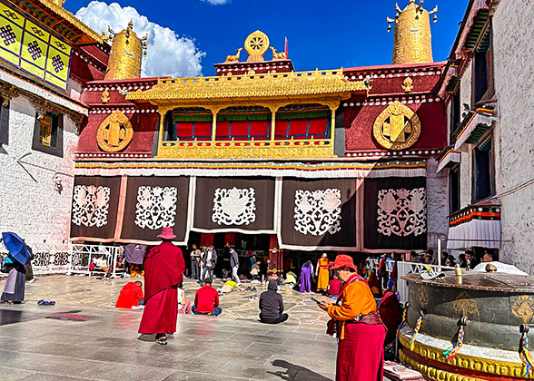 Jokhang Temple, Lhasa