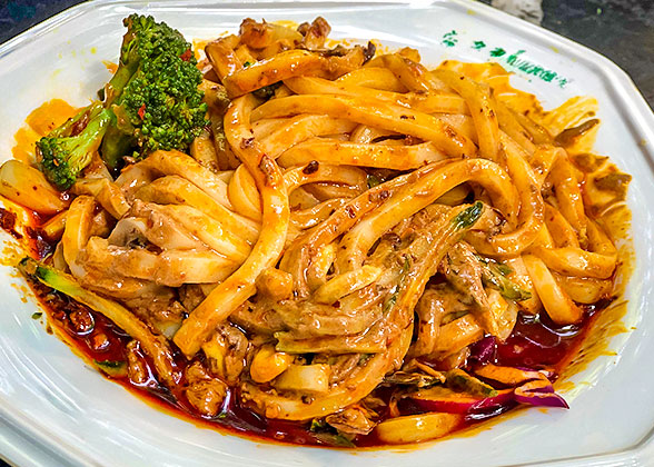 Liangpi (Cold Noodle), a Local Special Snack