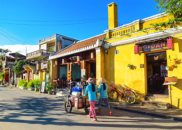 Street of Hoi An Ancient Town