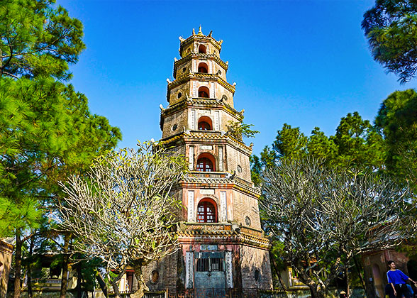 Thien Mu Pagoda