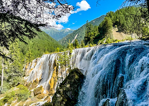 Pearl Shoal Waterfalls at Jiuzhaigou Valley