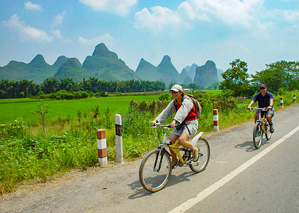 Bicycle Tour in Yangshuo