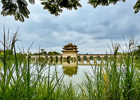 Double-Dragon Bridge, Jianshui
