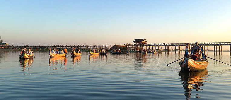 U Bein Bridge, Mandalay