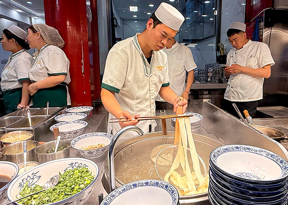 Putting Noodles into Boiled Water