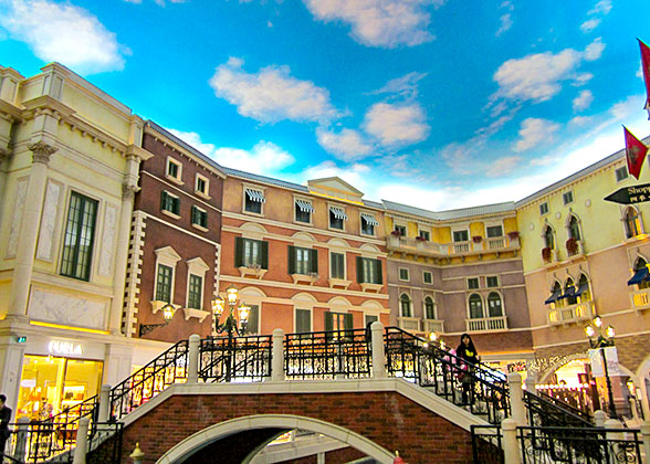 Kun Iam Statue - Macau Tower - A-Ma Temple - Ruins of St. Paul’s - Senado Square - The Venetian Macau