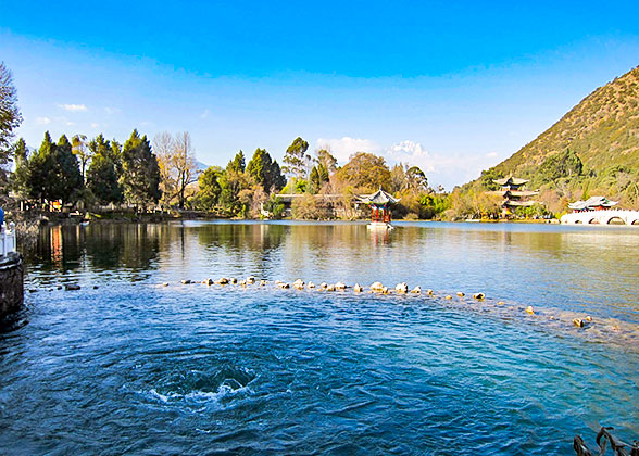 Black Dragon Pool Park