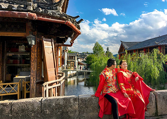 Local People at Shuhe Ancient Town