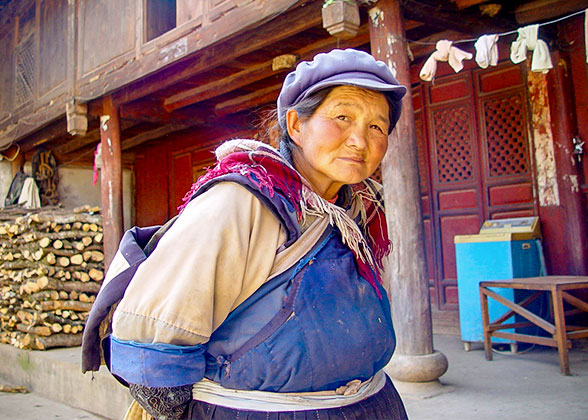 Naxi People at the Yuhu Village
