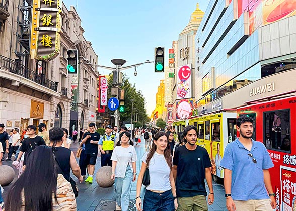 Bustling Nanjing Road
